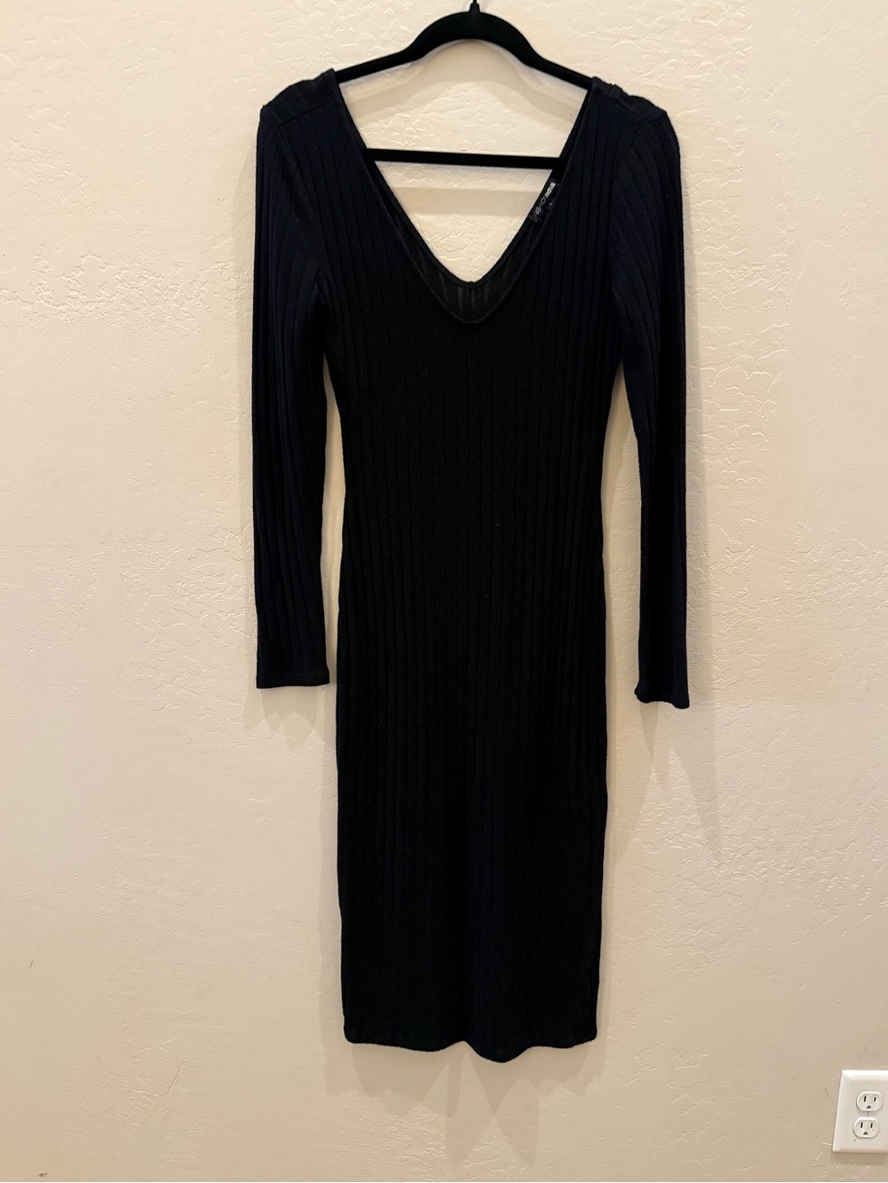 Fashion Nova Black Ribbed Scoop Neck Long Sleeve Dress
